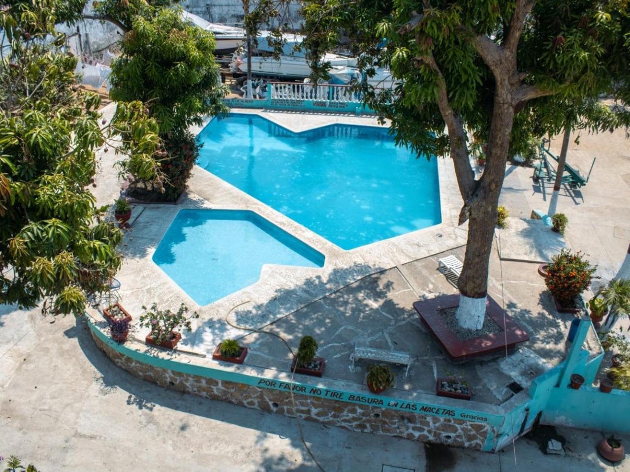 Casa De Huespedes Walton Hotel Acapulco Ngoại thất bức ảnh
