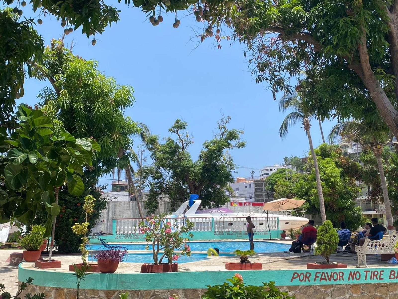 Casa De Huespedes Walton Hotel Acapulco Ngoại thất bức ảnh