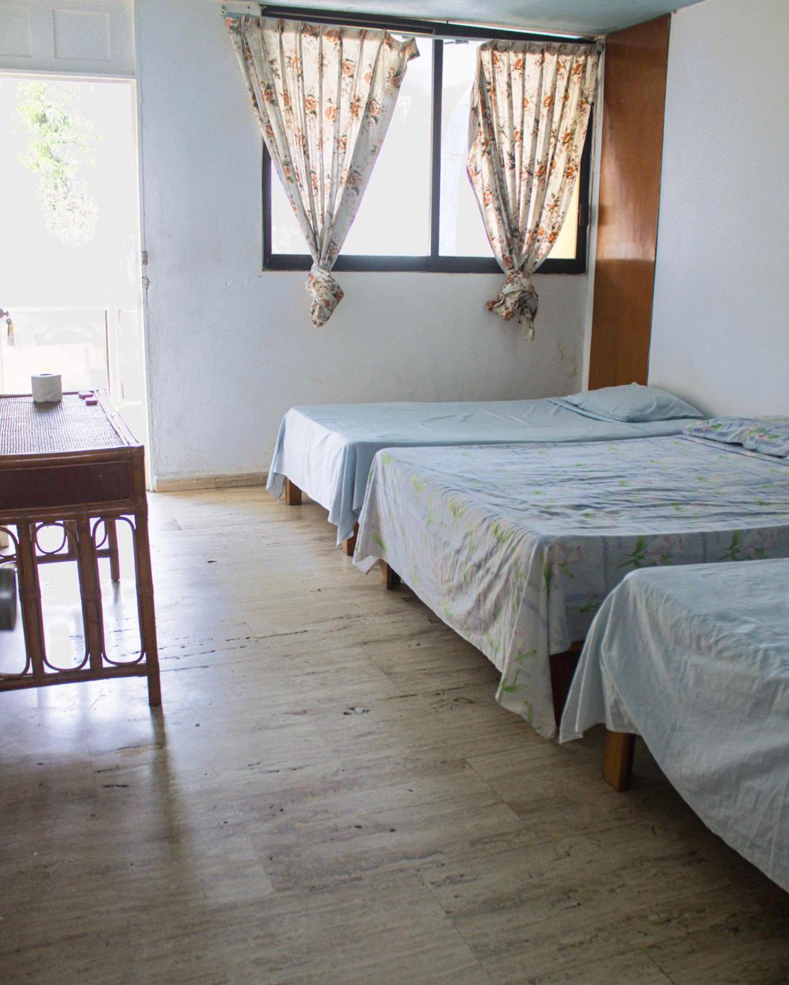 Casa De Huespedes Walton Hotel Acapulco Ngoại thất bức ảnh